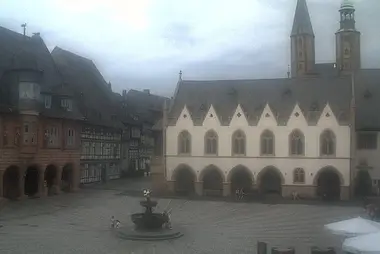 Vue sur la place du marché 2, Goslar