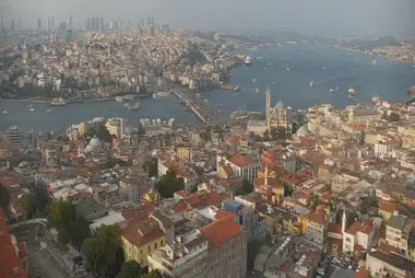 View 1 from Beyazit Tower, Istanbul panorama