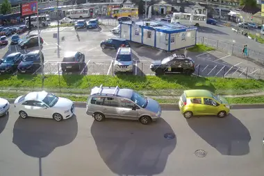 Parking on Privokzalnaya Square, 2A, Murino