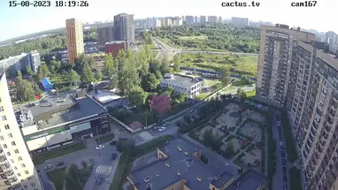 Arsenalnaya street, 3, New Devyatkino ウェブカメラのライブストリーム