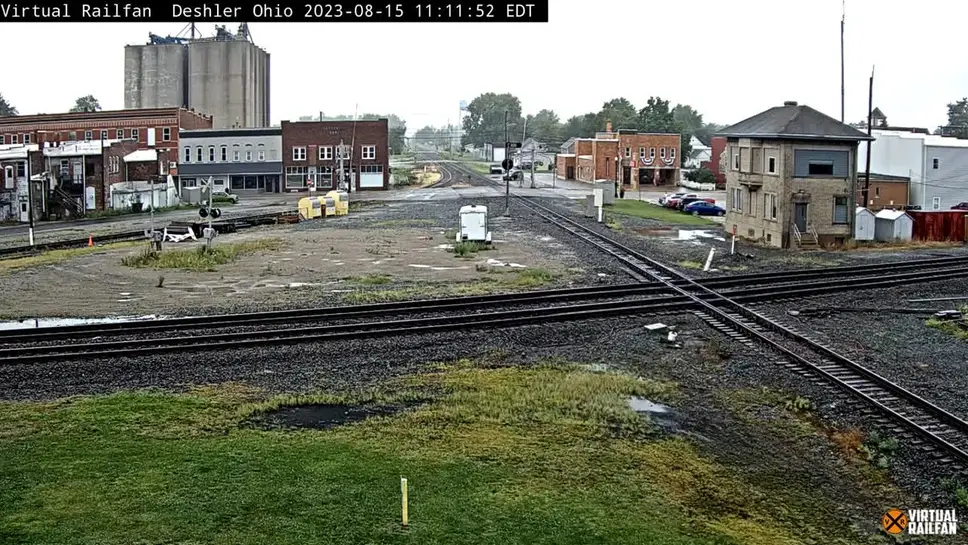 Live cam Deshler Diamond Railroad Crossing