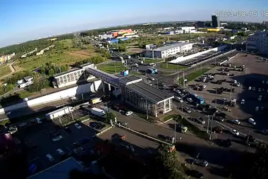 Kruispunt van de snelweg Simferopol en de straat Zheleznodorozhnaya