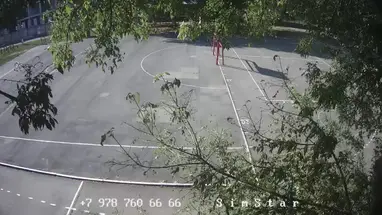 Spielplatz der Schule Nr. 34, Dorf Gresovsky Online-Webcam