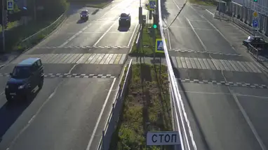 Веб-камера улица Школьная, 29А, Ярославль в реальном времени