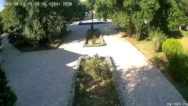 Plein ter nagedachtenis aan de helden van Tsjernobyl, zie 6 online-webcam