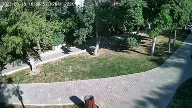 Platz der Veteranen des Großen Vaterländischen Krieges, Ansicht 3 Online-Webcam