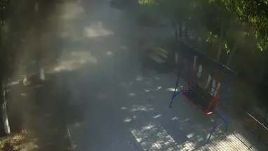 Parque infantil en la calle VLKSM, 60, 16, Evpatoria cámara web en vivo