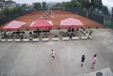 Kort tenisowy, Aiaaira Avenue, Sukhum
