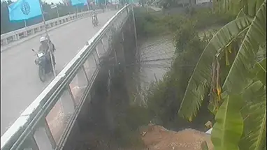 Brücke über den Yom-Fluss, Pho Thale Online-Webcam