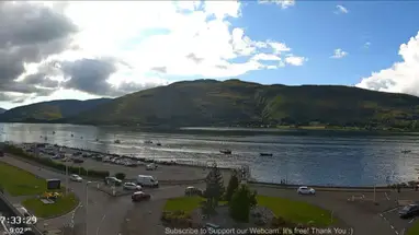 Fort William - Schotland - Loch Linnhe en parkeerterrein West End online-webcam