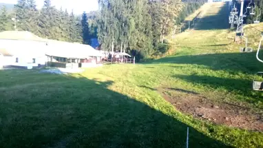 Kartal Dağları'ndaki kayak merkezi Deštné canlı web kamerası