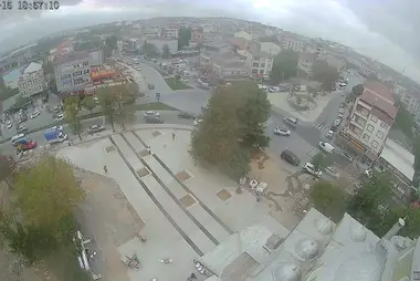 Bolluca Merkez Cami 广场，阿尔纳武特柯伊/伊斯坦布尔