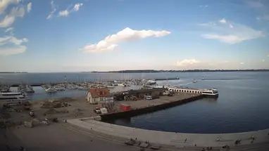 Stralsund mit dem Segelschulschiff Gorch Fock Online-Webcam