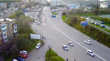 Admiral Yumashev Street, Wladiwostok Online-Webcam