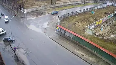 Intersection of Anokhin and Gogol streets, Petrozavodsk Live Cam