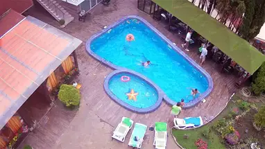 格雷斯阿里温泉酒店 (Grace Arli Spa Hotel), 阿德勒, 索契 在线网络摄像头