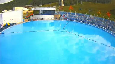 Веб-камера Горнолыжный комплекс «Бобровый Лог», Каток, Красноярск в реальном времени