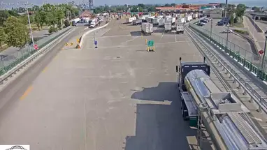 Inspection Plaza, New York Live Cam