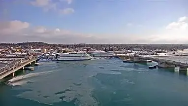 Tarihi Sturgeon Körfezi Köprüsü, Wisconsin canlı web kamerası