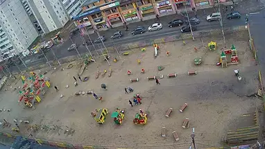 Faixa de pedestres nas proximidades «Capital» webcam ao vivo