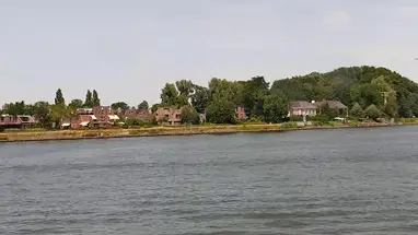 Dordrecht 3 River Point, South Holland Live Cam