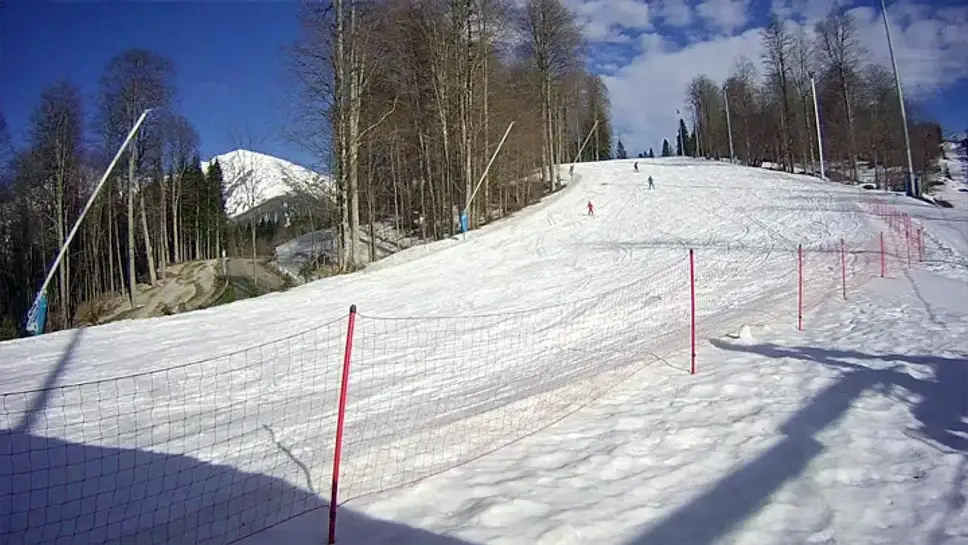 Горнолыжный комплекс веб камера. Горнолыжка красная Поляна веб камера. Веб камеры Газпром красная Поляна. Красная Поляна камеры Газпром. Сочи веб камера горнолыжный курорт красная Поляна.