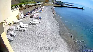 Plaża Sanatorium Golden, Ałuszta, Krym kamera na żywo