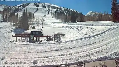 大塔吉滑雪场 在线网络摄像头