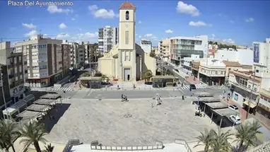 Mainsquare,Guardamar del Segura 在线网络摄像头