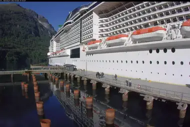 Hellesylt cruise port webcam