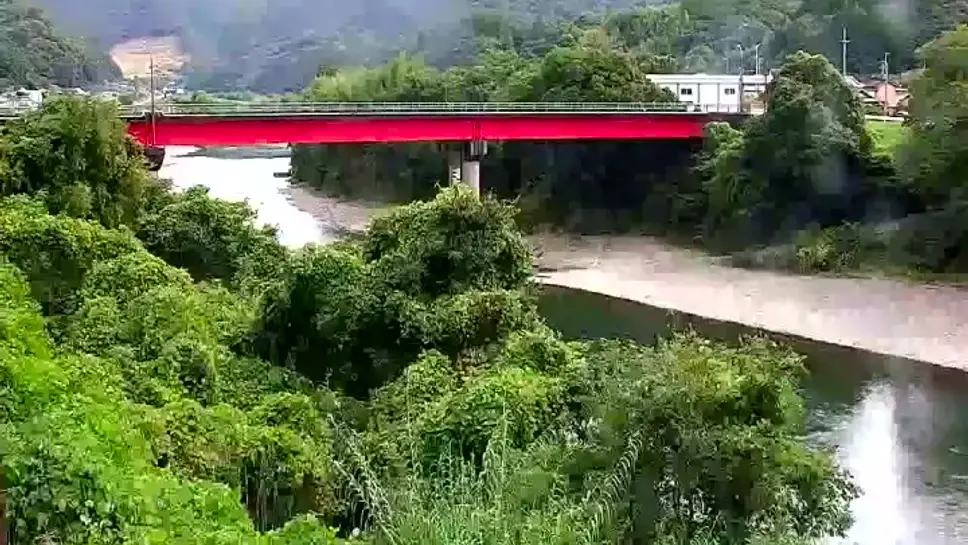 Live Webcam Hidaka River at Chidori Bridge, Hidakagawa