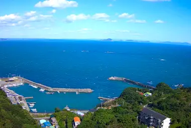 Hafen Ijika, Toba