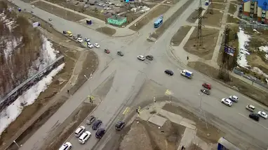 Skrzyżowanie ulic Międzynarodowych i Północnych, Niżniewartowsk kamera na żywo
