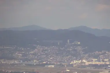 Terminal y pista del Aeropuerto de Itami
