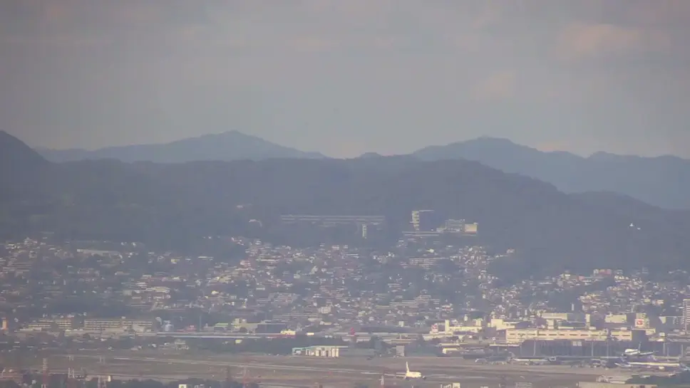 Live Webcam Itami Airport Terminal and Runway