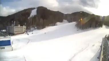 K1-piste, skigebied Bobrovy Log, Krasnojaksk online-webcam