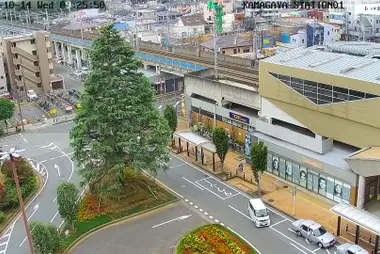 Bahnhof Kamagaya, Bahnhofsvorplatz, Kamagaya