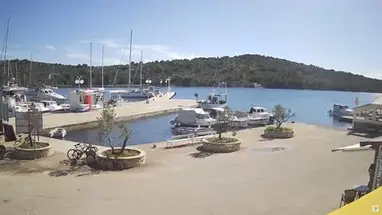 Bến du thuyền Kaprije, Croatia phát trực tiếp qua webcam