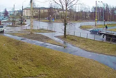 Webcam at the crossroads of Klyuchevaya and Sudostroitelnaya