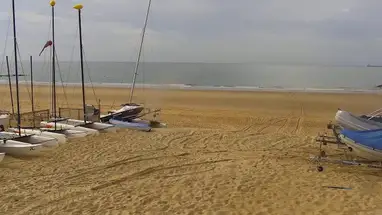 River Woods Beach Club Live Cam