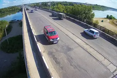 Webcam on the Communal Bridge in the direction of Vorobjovka