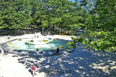Komsomolsk Park fountain webcam, Sevastopol