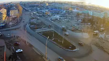 Crossroads of Kuznetsky and Lenin avenues, Kemerovo Live Cam