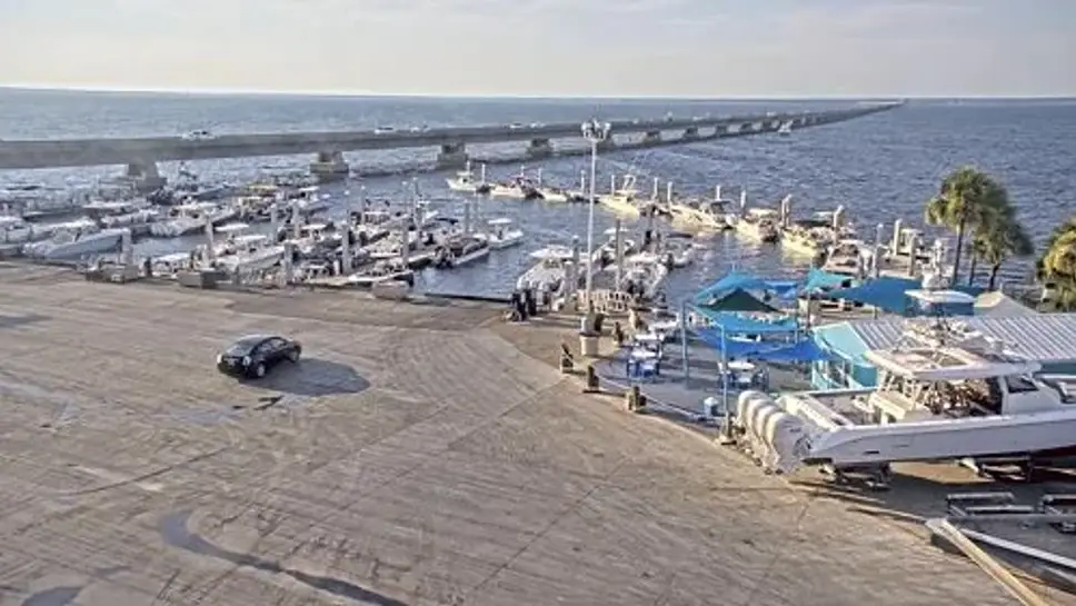 Сámara web en vivo Legendario Marina, Destin