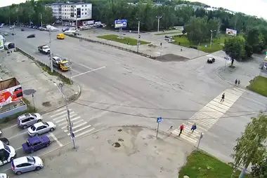 Webcam at the crossroads of Lenin/Kommunarskiy of Biysk city