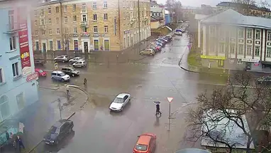 Carrefour des rues Lénine et Friedrich Herzen webcam en direct