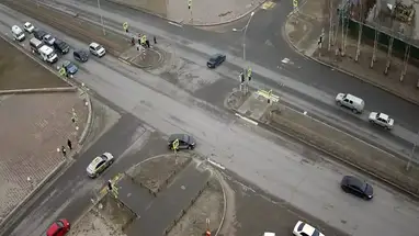 Kreuzung der Lenin- und Siegesstraßen, Nischnewartowsk Online-Webcam