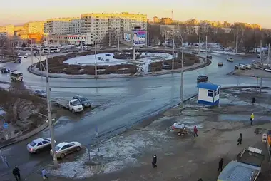 Crossroads of Lenin street and Boulevard Builders, Kemerovo