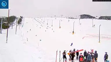 Levi Ski Resort Glacier Express webcam ao vivo