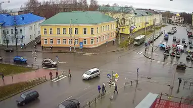 Schnittpunkt von Karl Marx und Prawda Online-Webcam